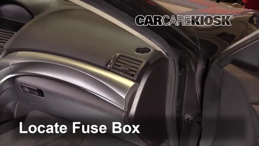 2010 Acura TL SH-AWD 3.7L V6 Fuse (Interior) Check